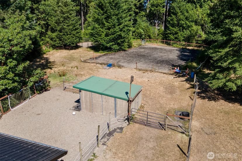 Property photo for 15711 28th Avenue Nw, Gig Harbor photo 36