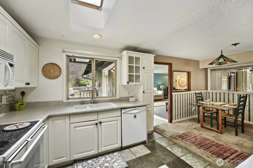 Property photo for 606 Sw 302nd Street, Federal Way photo 11