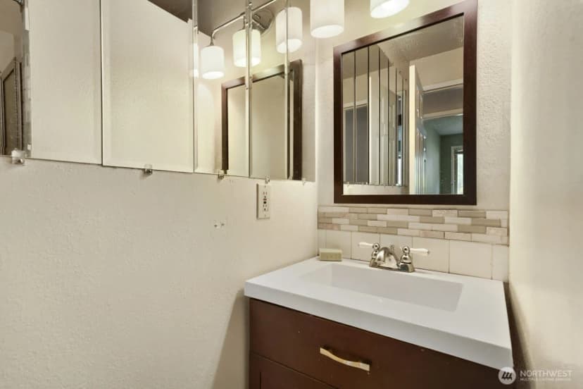 Property photo for 606 Sw 302nd Street, Federal Way photo 25