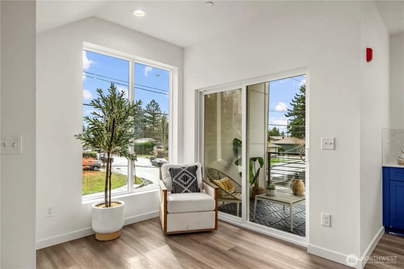 Property photo for 11548 17th Circle Sw, Burien photo 9