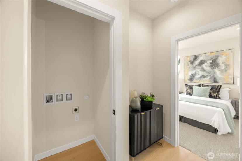 Property photo for 906 B 28th Avenue S, Seattle photo 19