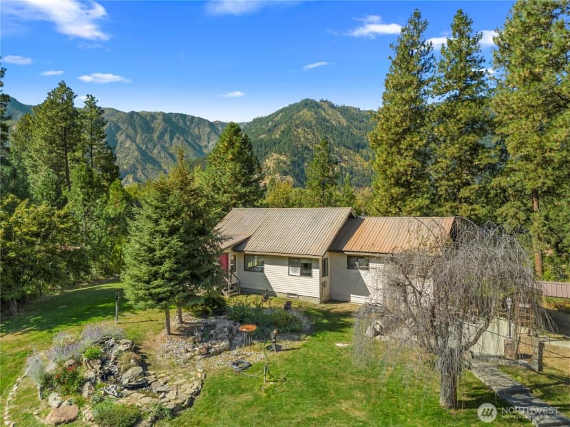 Property photo for 9696 E Leavenworth Road, Leavenworth photo 4