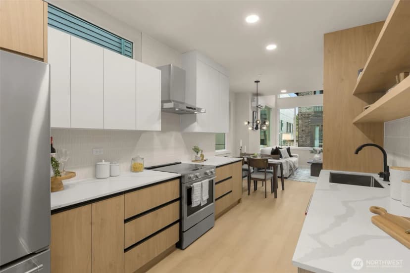 Property photo for 1127 C 10th Avenue E, Seattle photo 16