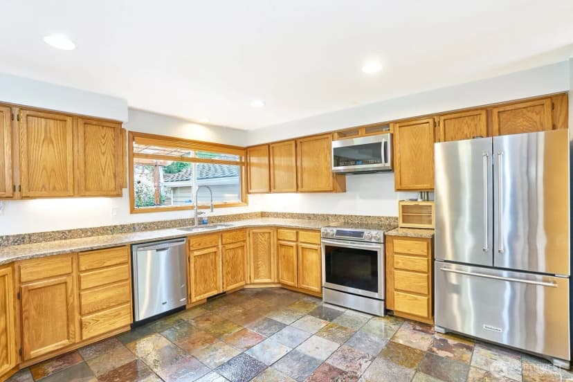 Property photo for 14409 Se 256th Place, Kent photo 10