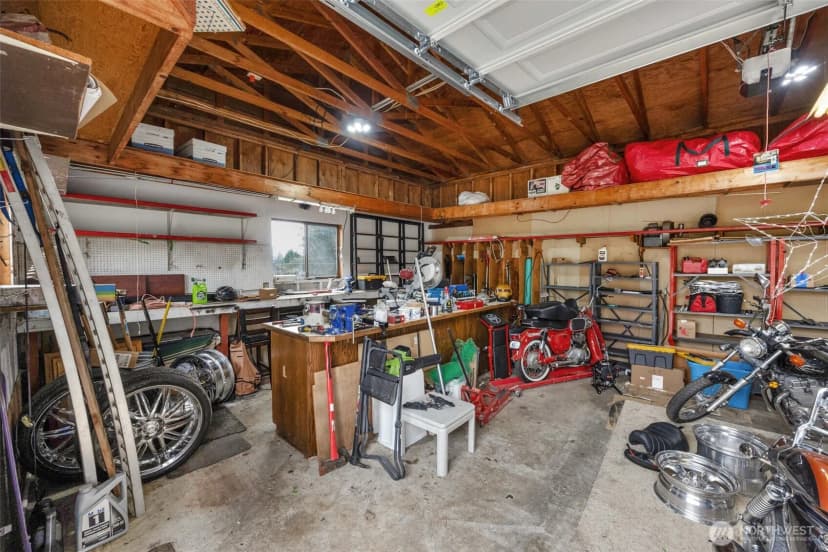 Property photo for 9912 S 200th Street, Kent photo 17