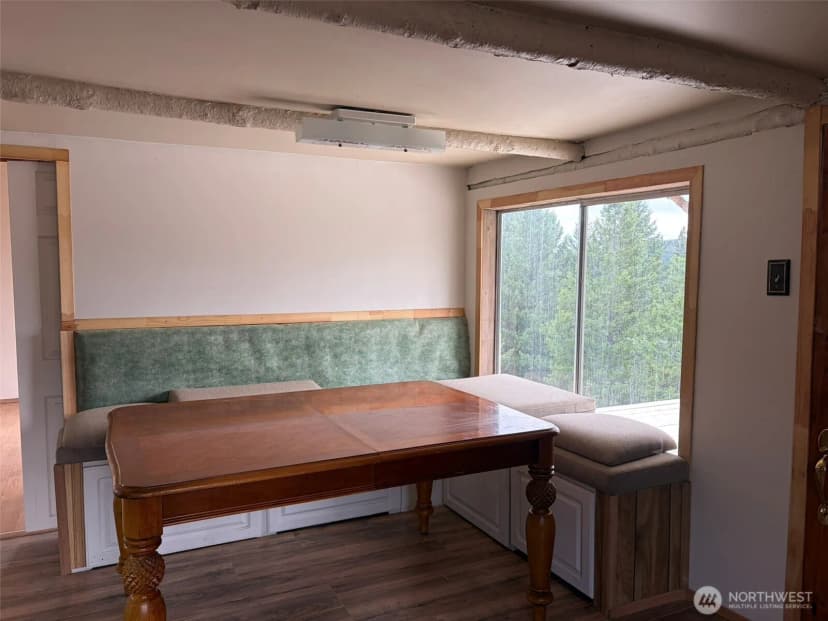 Property photo for 184 N Lambert Lane, Republic photo 14