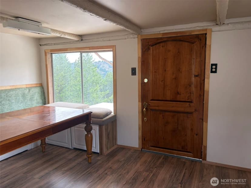 Property photo for 184 N Lambert Lane, Republic photo 15