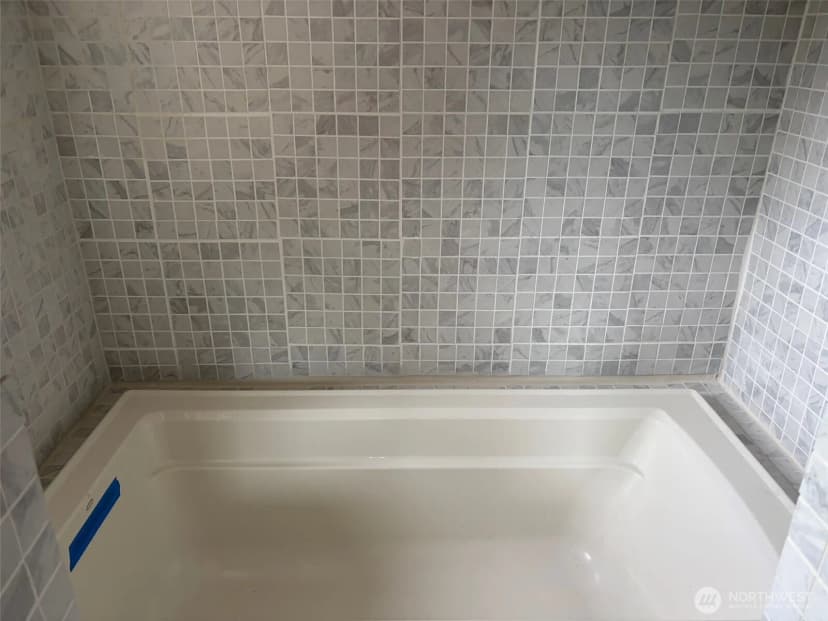 Property photo for 184 N Lambert Lane, Republic photo 26