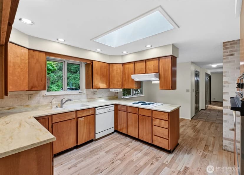 Property photo for 10511 Moller Drive Nw, Gig Harbor photo 12