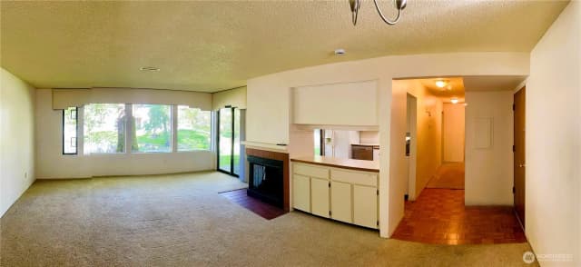 Property photo for 1101 Bellefield Park Lane #1103, Bellevue photo 4