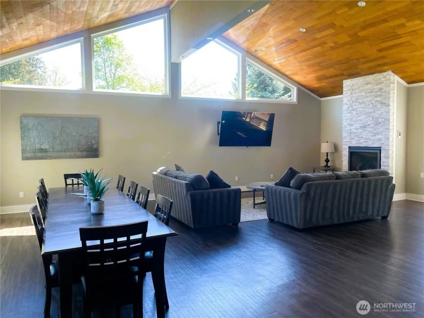 Property photo for 1101 Bellefield Park Lane #1103, Bellevue photo 16