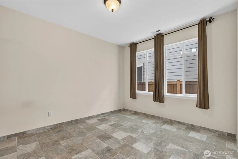 Property photo for 18214 29th Drive Se, Bothell photo 11