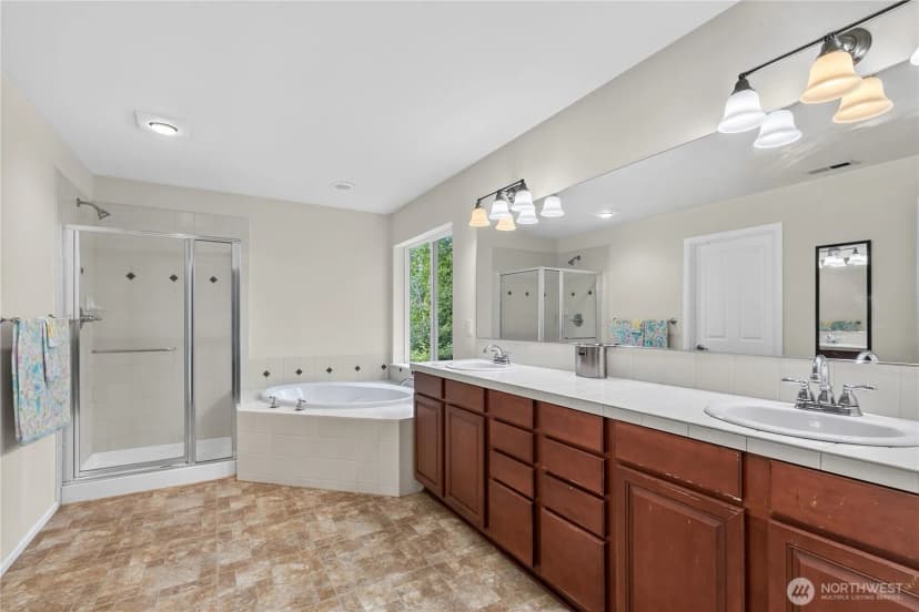 Property photo for 18214 29th Drive Se, Bothell photo 16