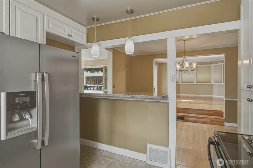 Property photo for 3242 36th Avenue W, Seattle photo 21