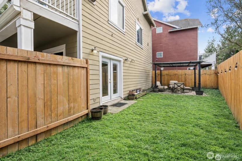 Property photo for 15408 14th Avenue W, Lynnwood photo 25