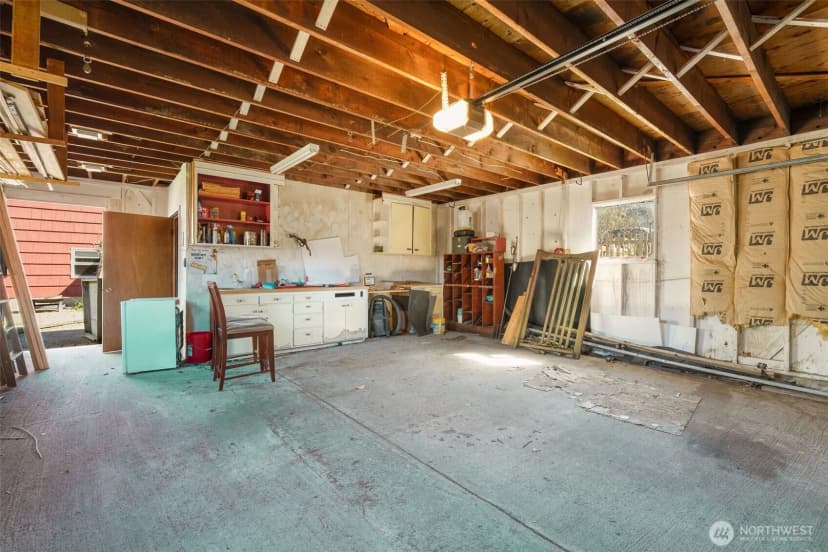 Property photo for 4333 32nd Avenue W, Seattle photo 23