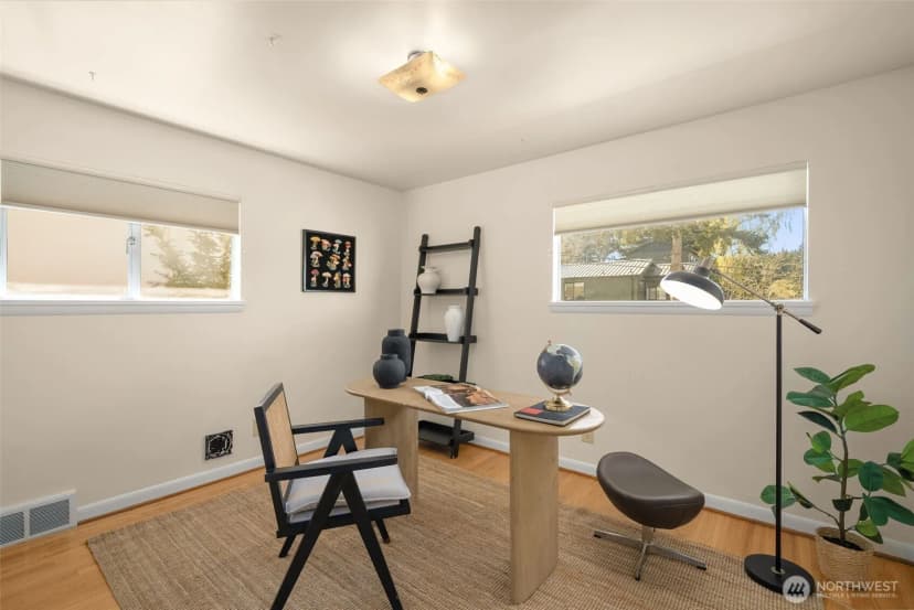 Property photo for 4333 32nd Avenue W, Seattle photo 14