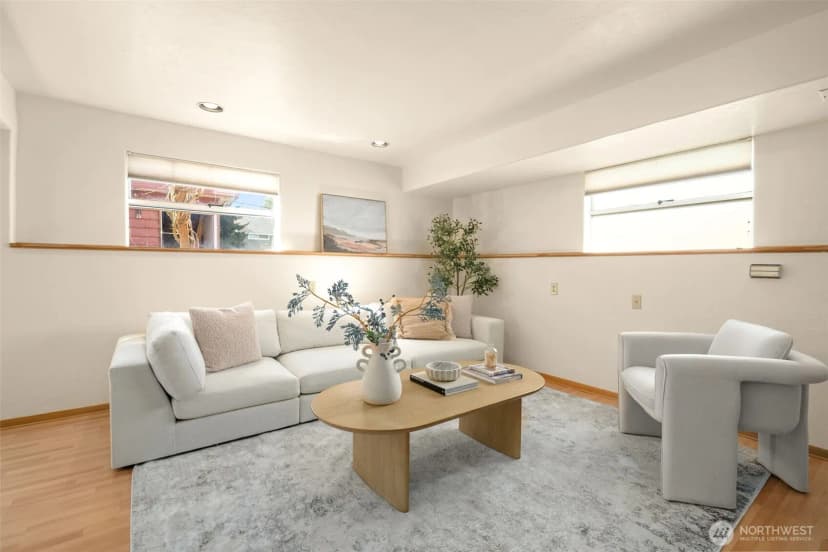 Property photo for 4333 32nd Avenue W, Seattle photo 5