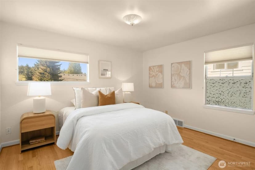 Property photo for 4333 32nd Avenue W, Seattle photo 15