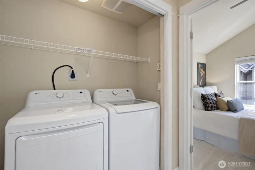 Property photo for 2707 Sw Sylvan Heights Drive, Seattle photo 26