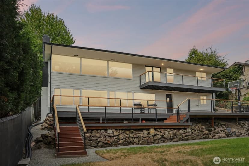 Property photo for 1318 Lake Washington Boulevard S, Seattle photo 29