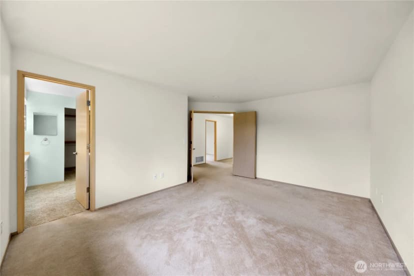 Property photo for 7015 76th Drive Ne, Marysville photo 31