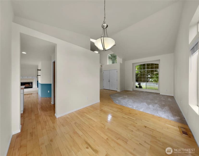 Property photo for 7015 76th Drive Ne, Marysville photo 11
