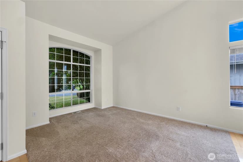 Property photo for 7015 76th Drive Ne, Marysville photo 6