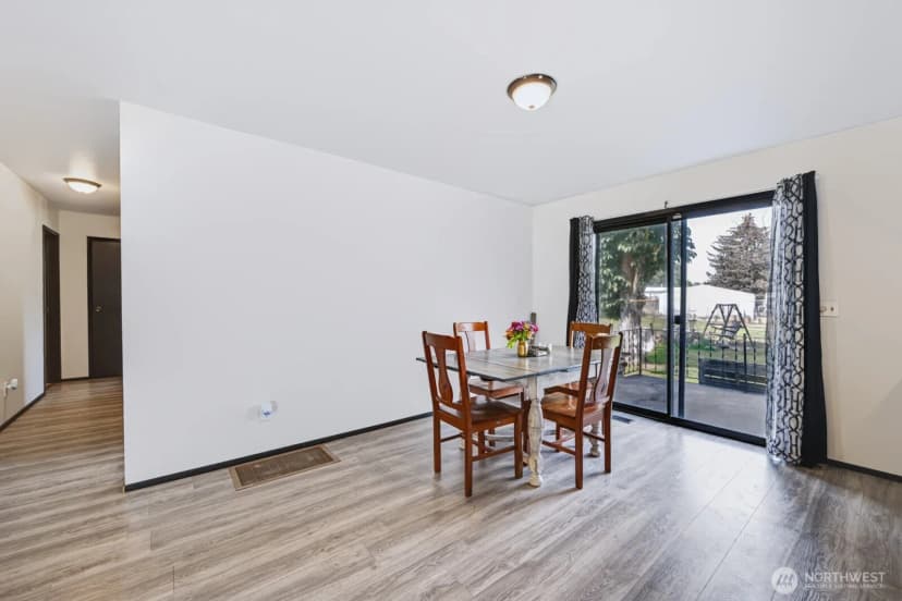 Property photo for 156 Warden Avenue Nw, Soap Lake photo 23
