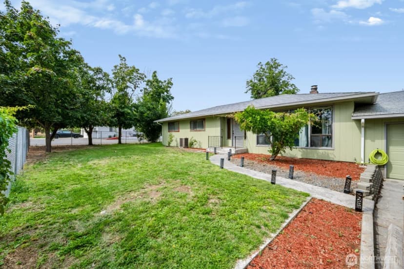 Property photo for 156 Warden Avenue Nw, Soap Lake photo 6
