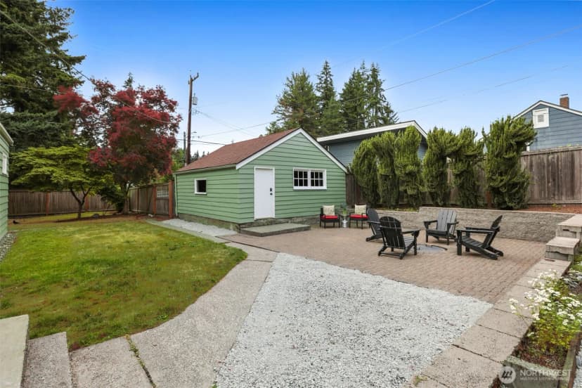 Property photo for 3006 Ne 133rd Street, Seattle photo 22