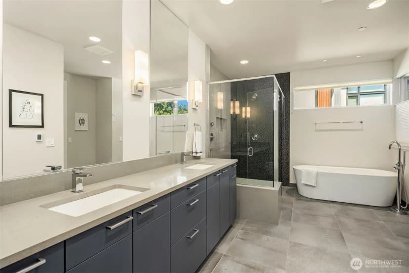 Property photo for 8270 Se 31st Street, Mercer Island photo 19