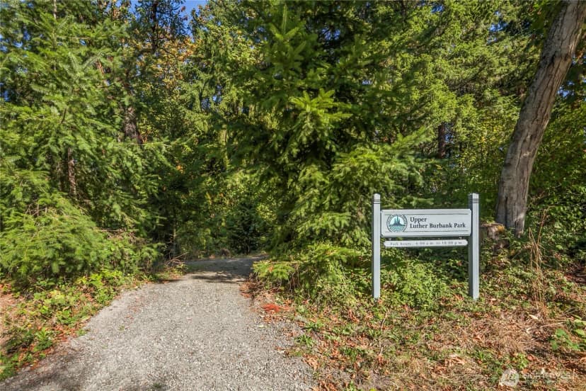 Property photo for 8270 Se 31st Street, Mercer Island photo 40