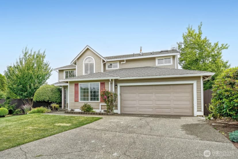 Property photo for 11240 Se 189th Court, Renton photo 2