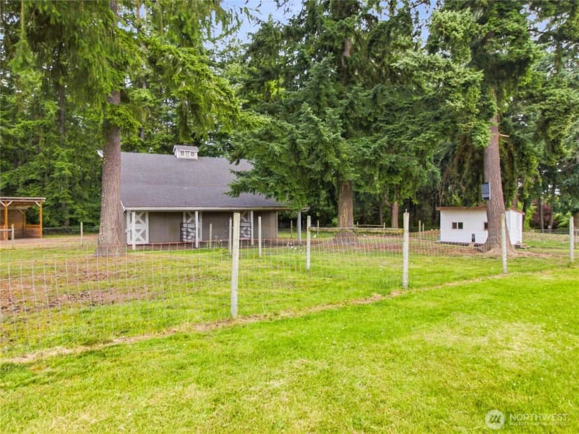 Property photo for 14418 Avis Lane Se, Yelm photo 33