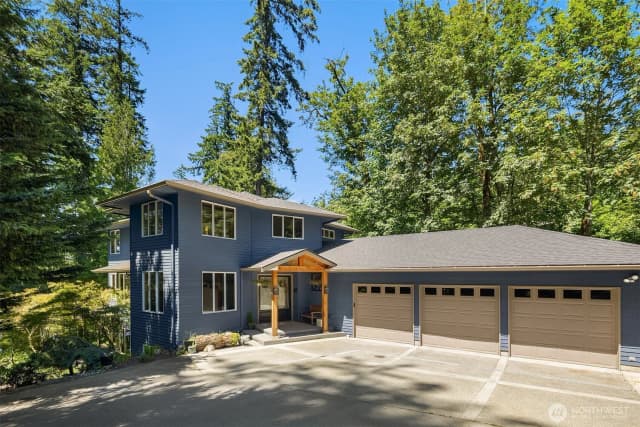 Property photo for 18603 E Spring Lake Drive Se, Renton