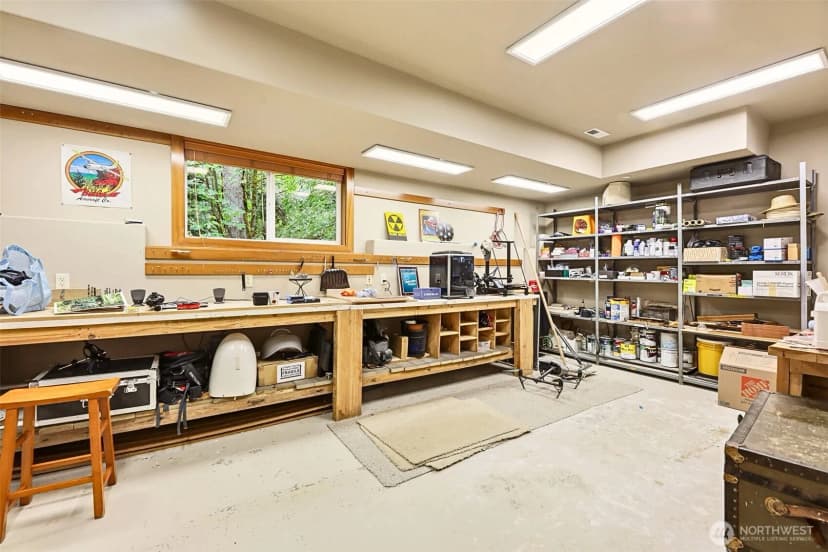 Property photo for 18603 E Spring Lake Drive Se, Renton photo 30