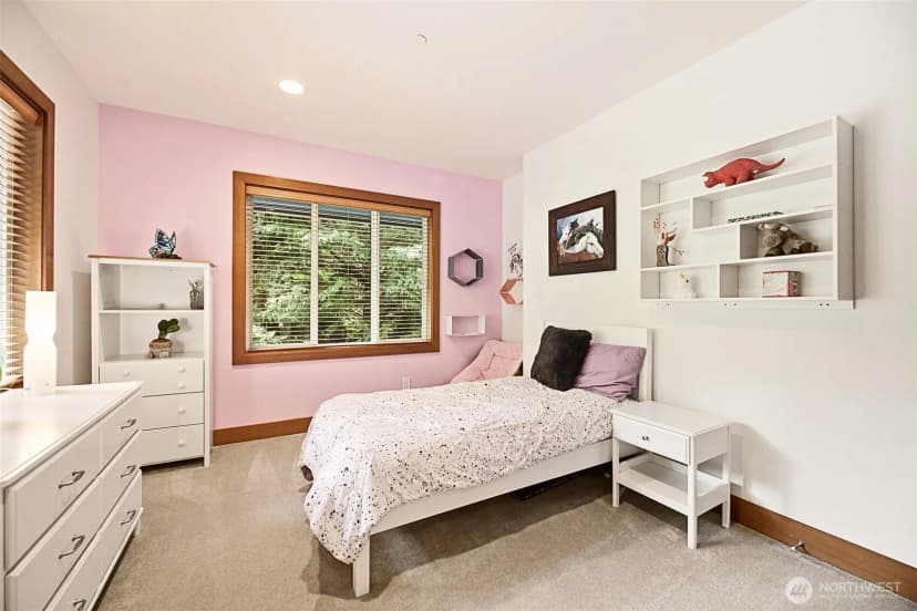 Property photo for 18603 E Spring Lake Drive Se, Renton photo 21
