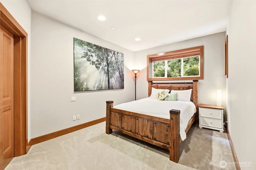 Property photo for 18603 E Spring Lake Drive Se, Renton photo 26