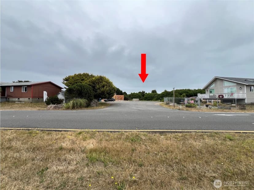 Property photo for 719 Reporter Ct Sw, Ocean Shores photo 2