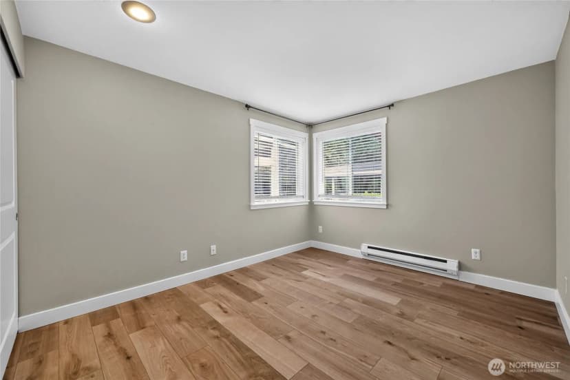 Property photo for 11313 Ne 128th Street #e104, Kirkland photo 21