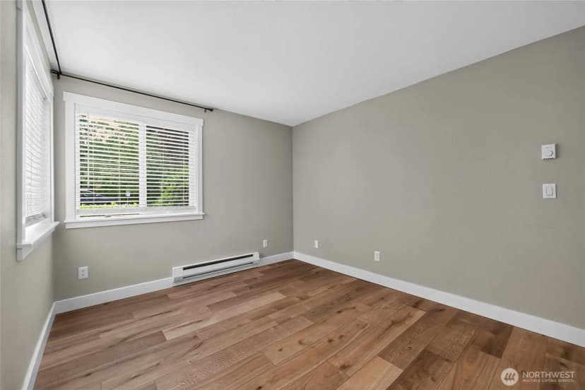 Property photo for 11313 Ne 128th Street #e104, Kirkland photo 26