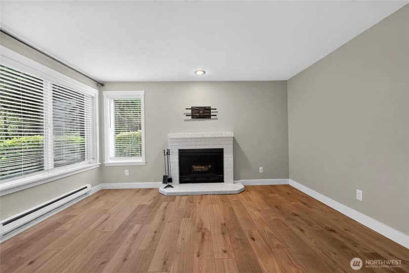Property photo for 11313 Ne 128th Street #e104, Kirkland photo 12