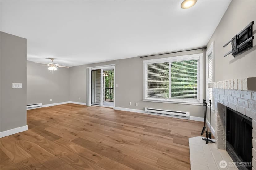 Property photo for 11313 Ne 128th Street #e104, Kirkland photo 15