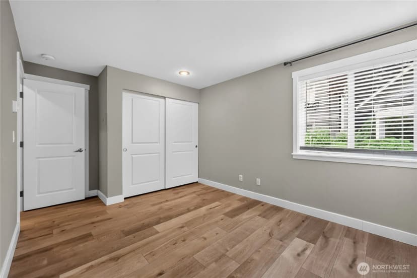 Property photo for 11313 Ne 128th Street #e104, Kirkland photo 22