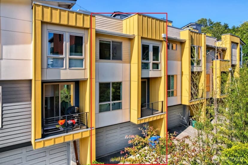 Property photo for 5206 Delridge Way Sw #b, Seattle photo 2