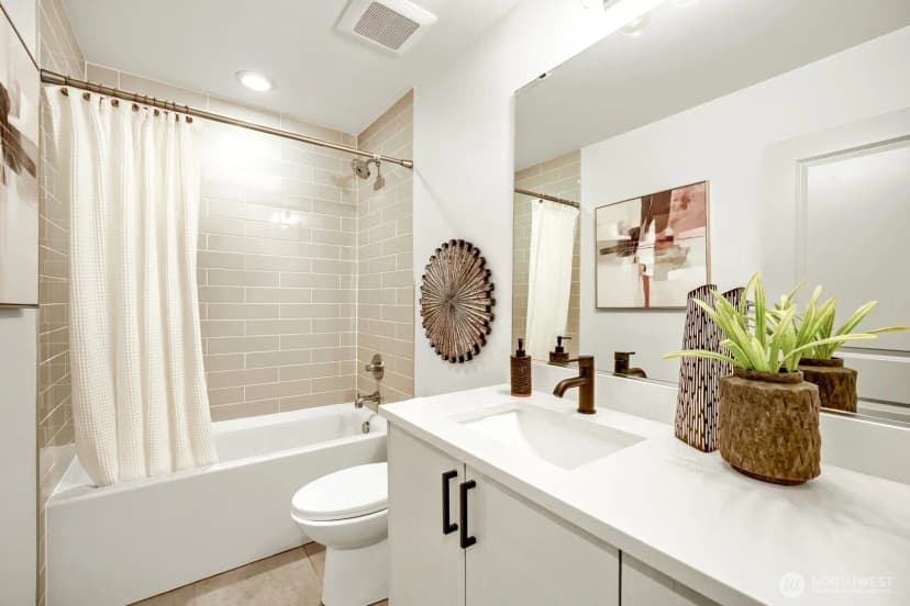 Property photo for 5206 Delridge Way Sw #b, Seattle photo 25