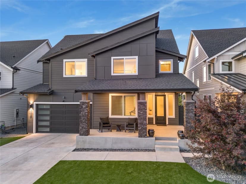 Property photo for 2302 29th Street Pl Se, Puyallup