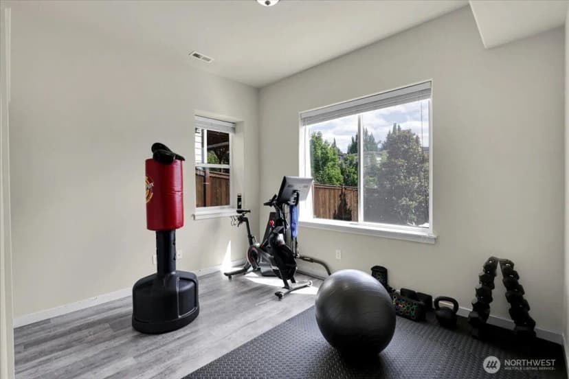 Property photo for 13721 Se 90th Place, Newcastle photo 35