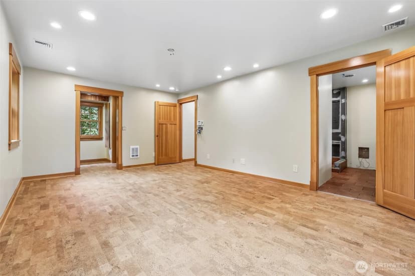 Property photo for 33010 Se 110th Street, Issaquah photo 21